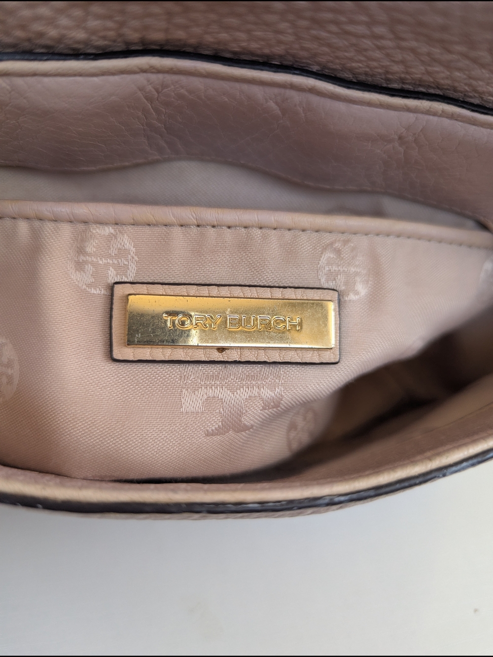 Tory Burch Pink Leather Crossbody Bag with Tassel - Picture 8 of 9